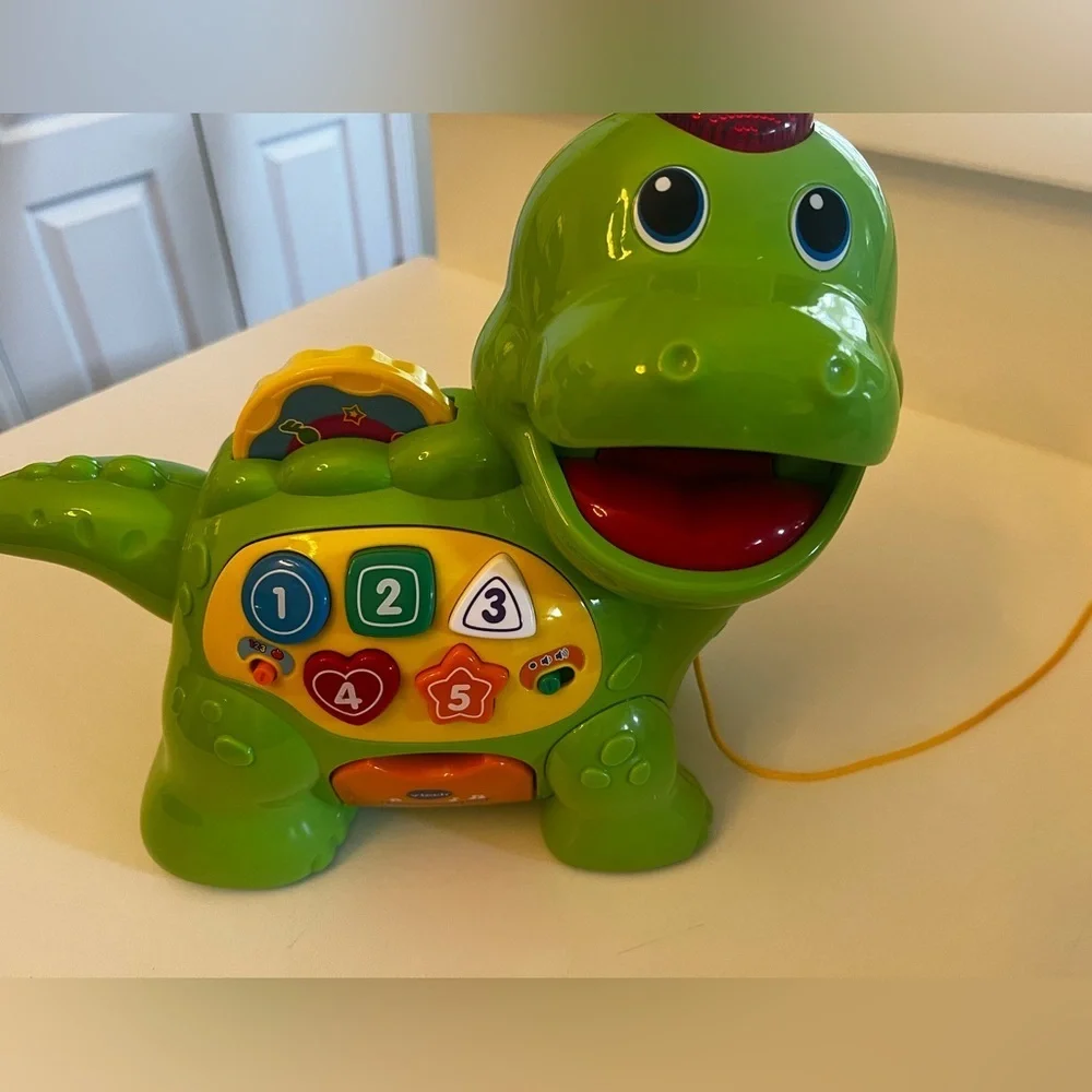 V-TECH COUNT & CHOMP DINO COUNTING FOOD COLORS, SHAPES AND SOUNDS